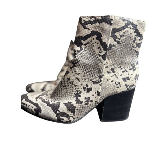 Aaden Snake Print Ankle Boots Womens 7.5M PU Upper Textile Lining*note wear - Picture 5 of 12
